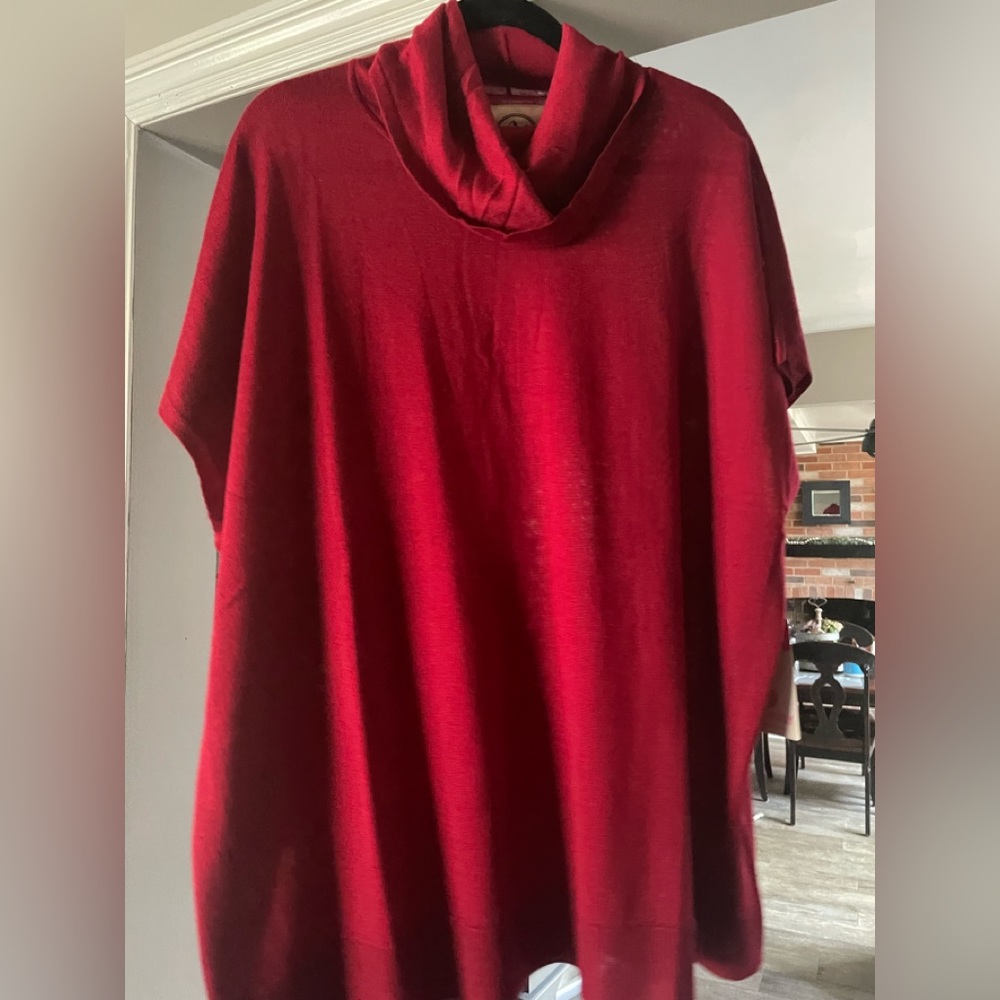 Marley lily NWT funnel neck short sleeve sweater